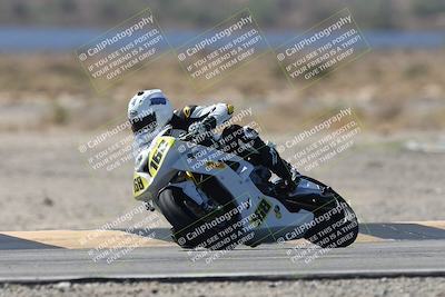 media/Oct-05-2025-CVMA (Sun) [[beeef4f201]]/Race 5-Amateur Supersport Open (Holeshot)/